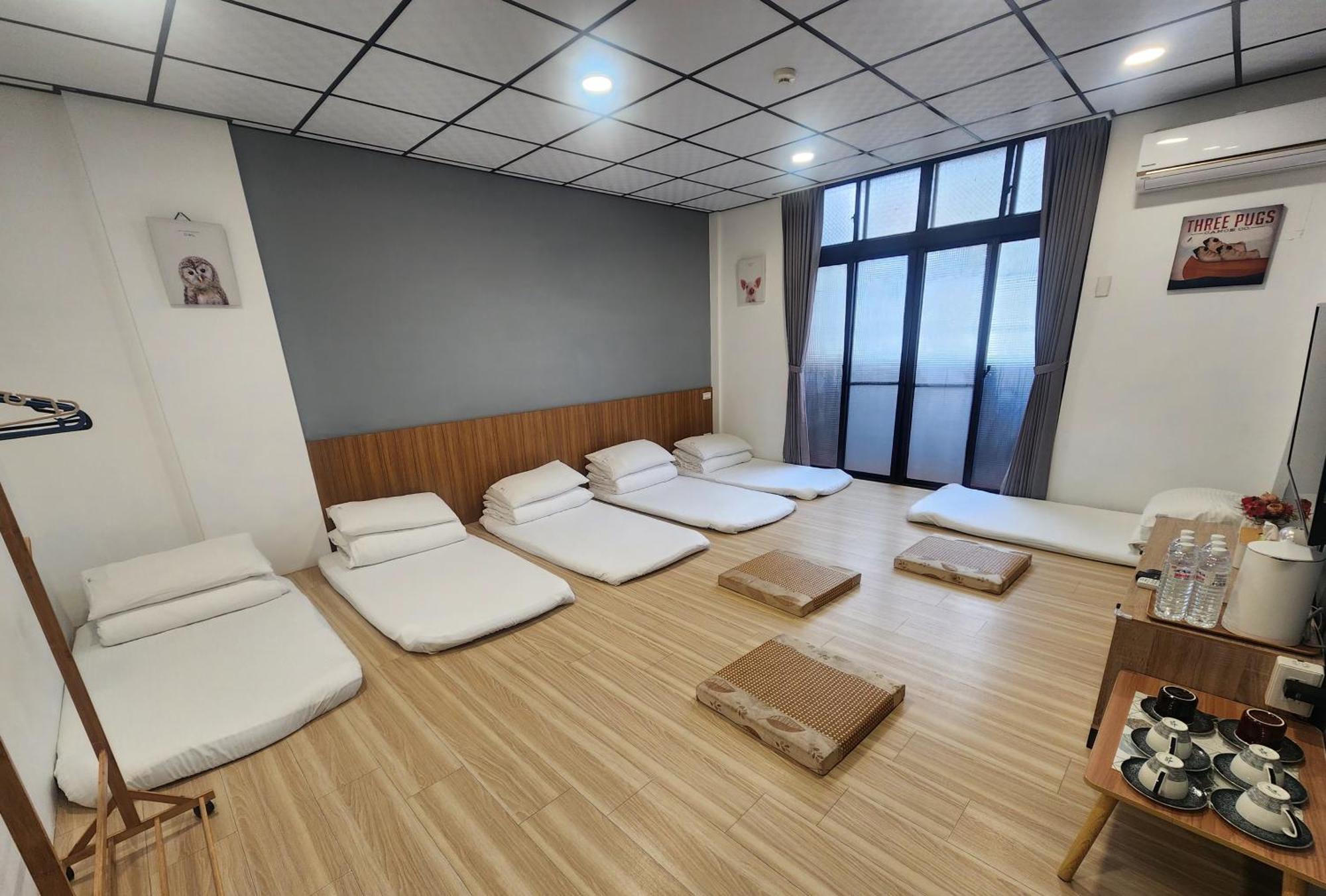 藏青民宿the Wind Guesthouse-Youth Inn Tainan Rum bild